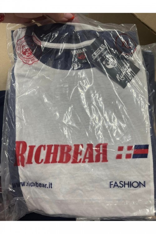 T-shirt męski outlet